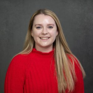 Headshot of Elizabeth