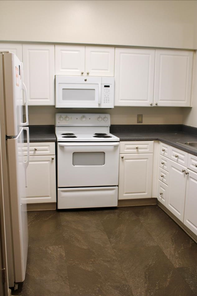 Empty kitchen in Vol Hall.